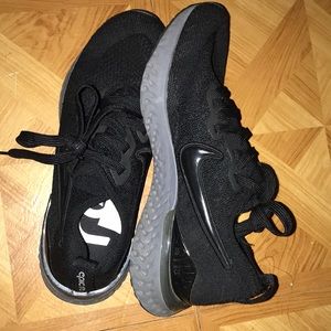 Black Nike, free shipping, size 6